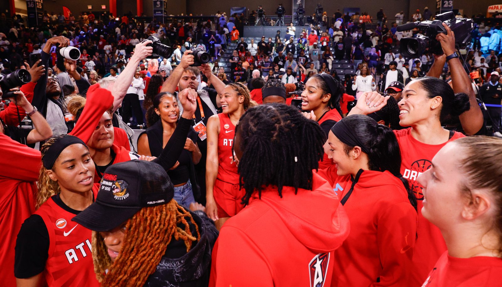 Los Angeles Sparks vs Atlanta Dream
